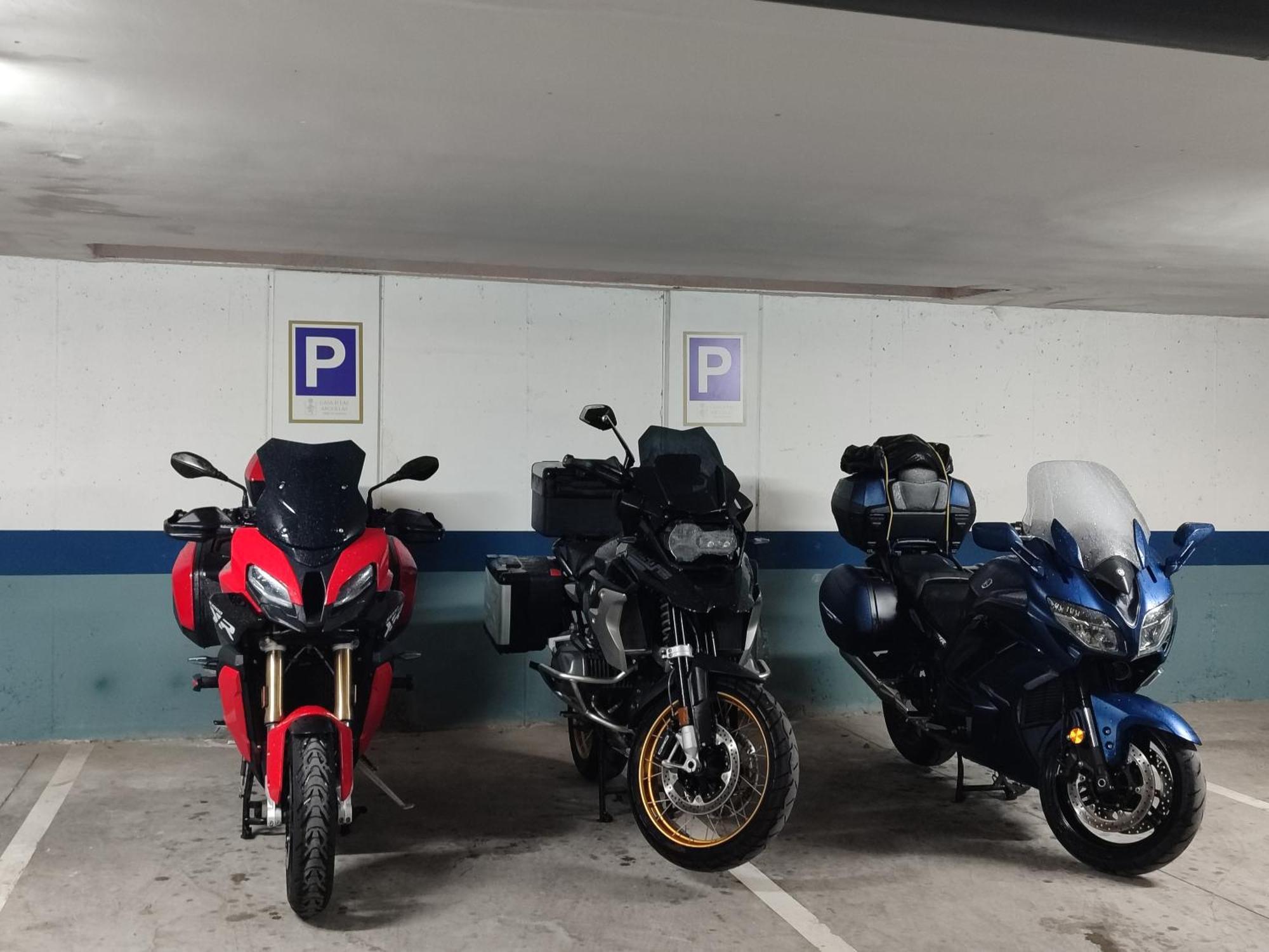Duplex Casa De Argollas Grand Parking Gratis